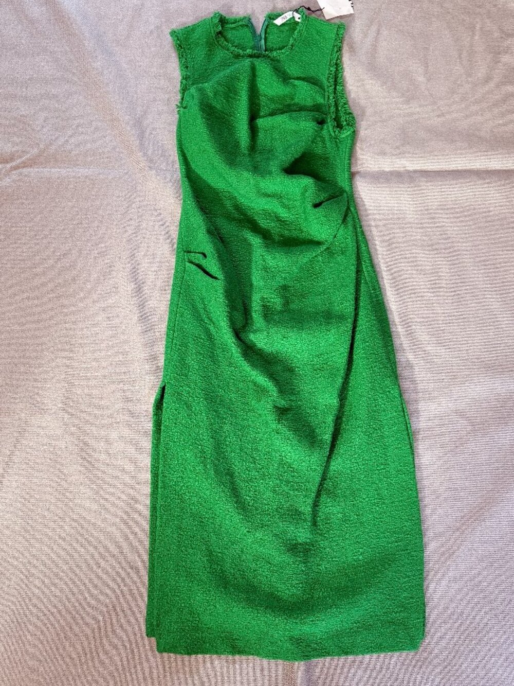 Zara Size Small Green Fitted Dress Two Side Slits (runs small)